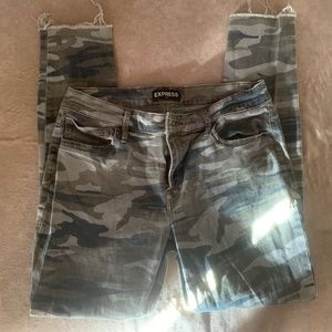 Express Jeans